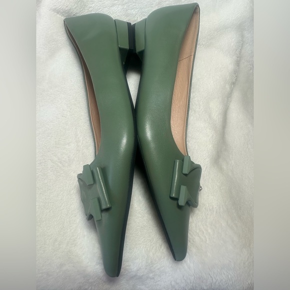 NEW C. Paravano Leather Flats NWOT - Picture 4 of 7